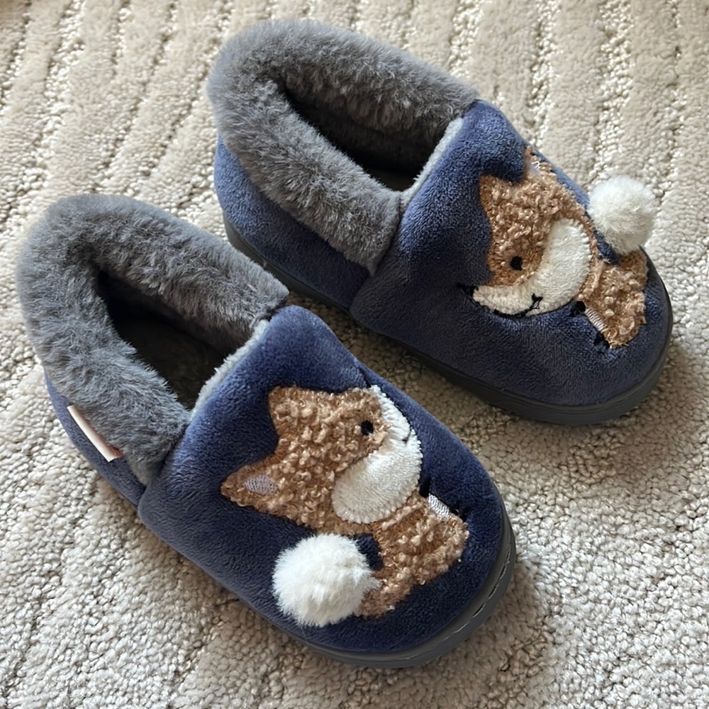Mario Fox Plush Baby Toddler Slippers size 16 - 17